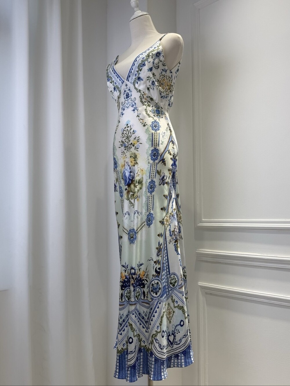 Camilla v neck full length bias slip dress In My homespun heart - Picture 8 of 13